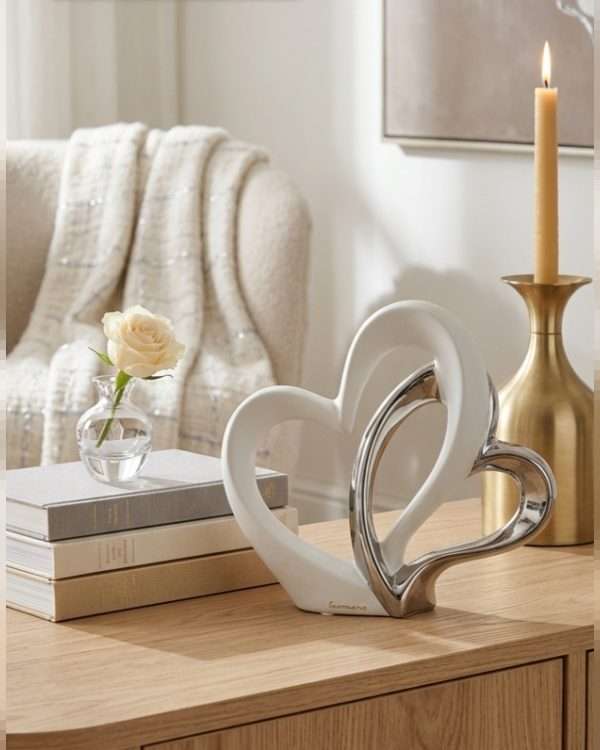 Decorazione Cuori Uniti - Design Contemporaneo e Raffinato